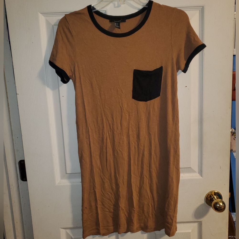 5 for $25 | Forever 21 Brown and Black Ringer Style Short Sleeve Dress